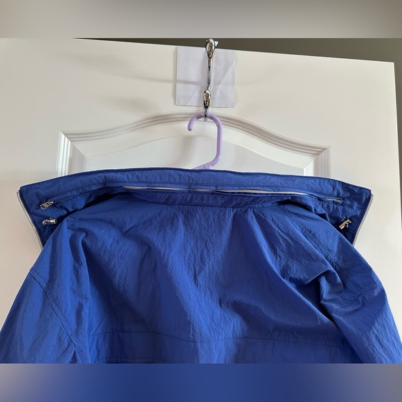 ABERCROMBIE & FITCH, Crinkle Nylon Coat - Picture 4 of 6